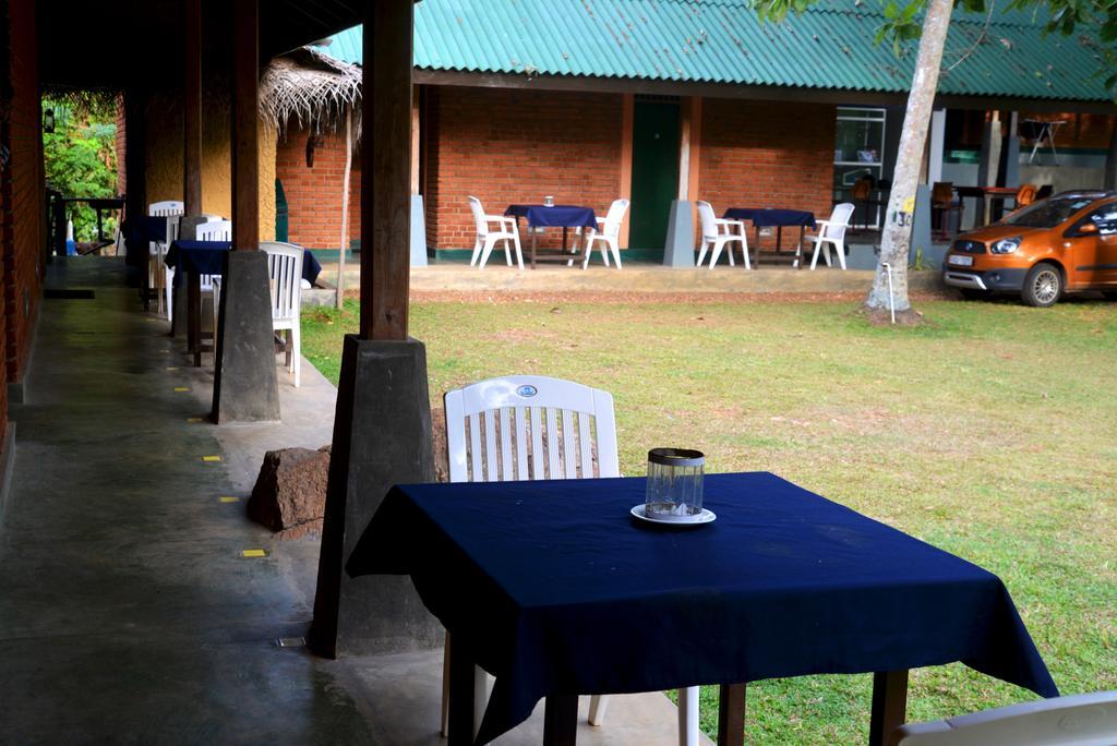 Jungle Beach Hostel Unawatuna Exteriér fotografie