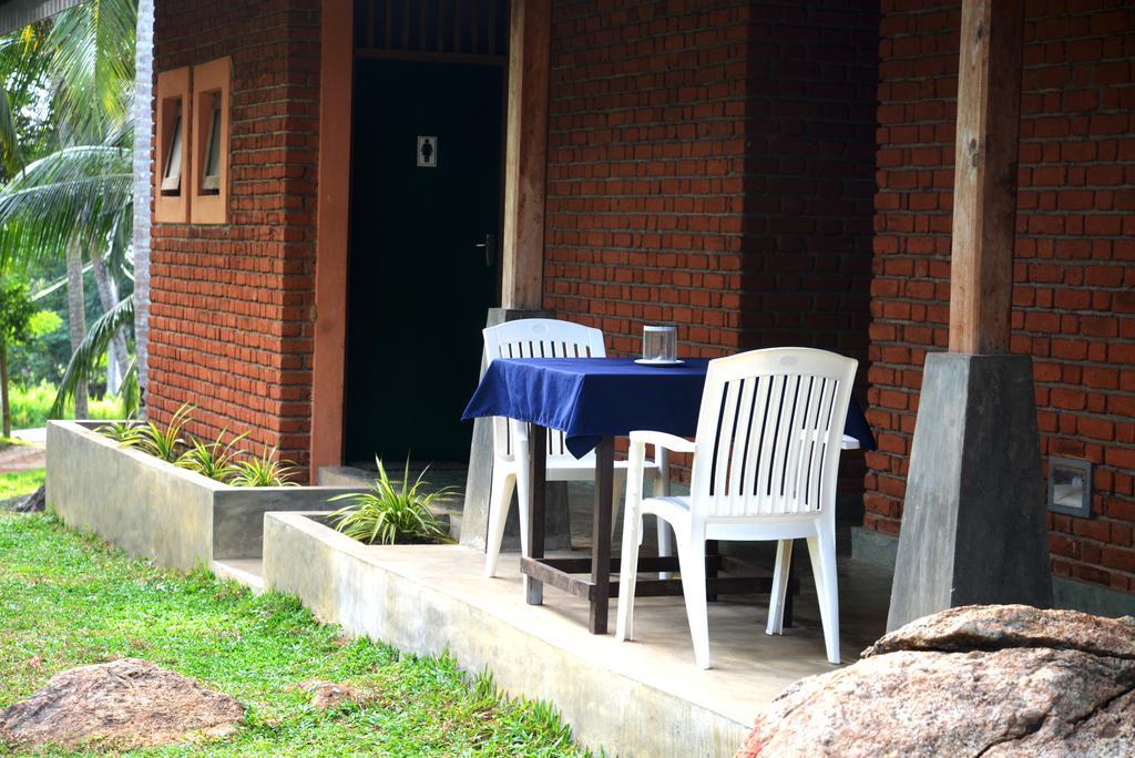 Jungle Beach Hostel Unawatuna Exteriér fotografie